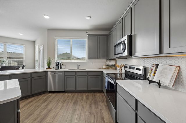 925 Billups Drive, Van Alstyne, TX 75495
