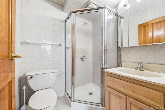 133-36 41st Road 7F, Flushing, NY 11355