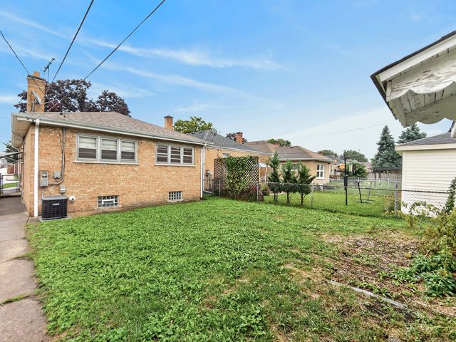 2224 Park Avenue, North Riverside, IL 60546