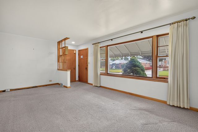 2224 Park Avenue, North Riverside, IL 60546