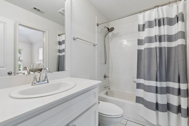 2941 Gordon Avenue, Fort Worth, TX 76110