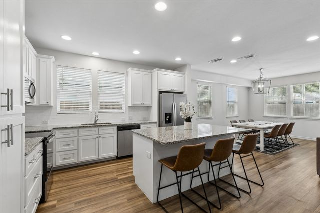 2941 Gordon Avenue, Fort Worth, TX 76110