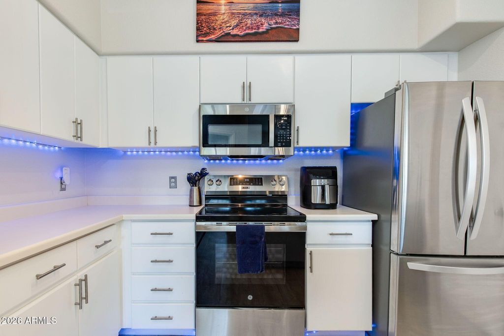 5302 E VAN BUREN Street 3026, Phoenix, AZ 85008 — photo 3