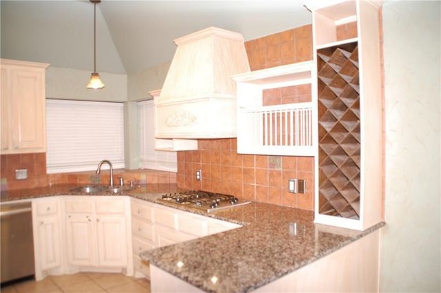 1522 Cat Mountain Trail, Keller, TX 76248