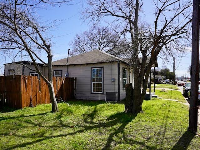 515 Taylor Street, Arlington, TX 76011