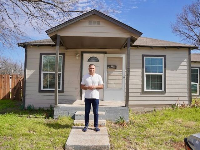 515 Taylor Street, Arlington, TX 76011