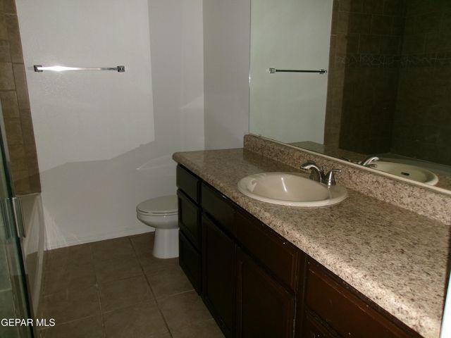 4704 PISTOLERO Lane A, El Paso, TX 79912