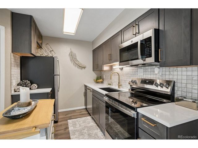 1820 Newland Ct 205, Lakewood, CO 80214