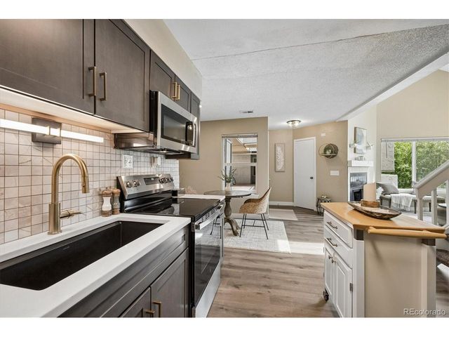 1820 Newland Ct 205, Lakewood, CO 80214