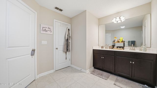 12307 CHERRY BLUFF Drive, Jacksonville, FL 32218