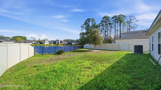 12307 CHERRY BLUFF Drive, Jacksonville, FL 32218