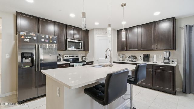 12307 CHERRY BLUFF Drive, Jacksonville, FL 32218