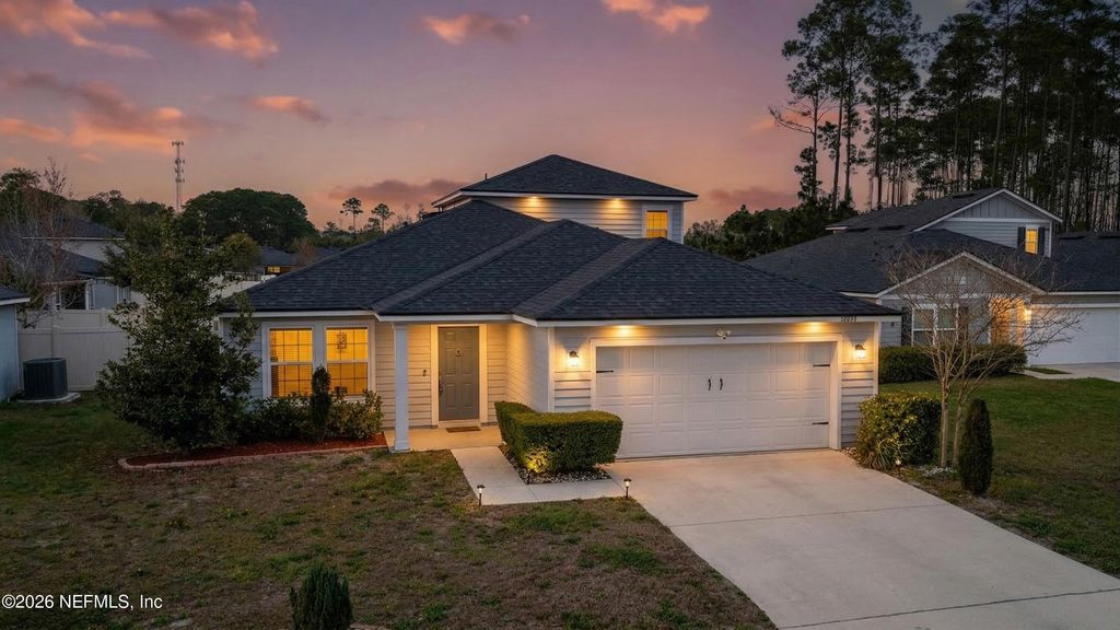 12307 CHERRY BLUFF Drive, Jacksonville, FL 32218