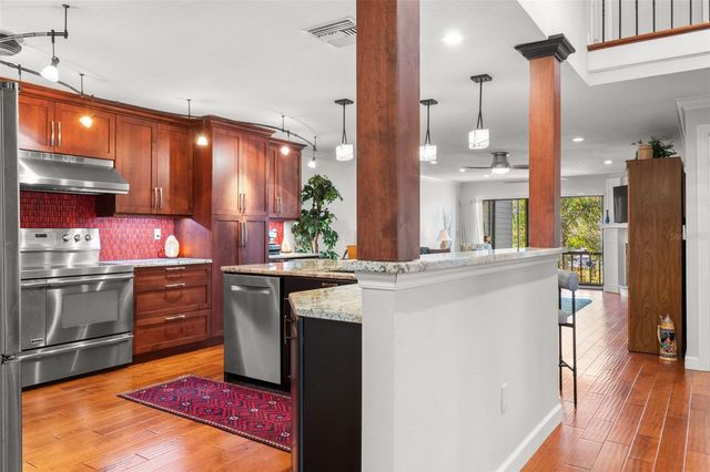 12 MARINER DRIVE, Tarpon Springs, FL 34689