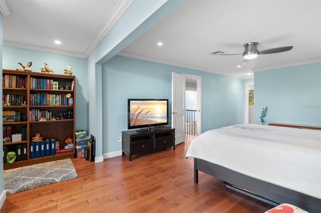 12 MARINER DRIVE, Tarpon Springs, FL 34689