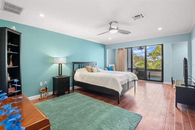 12 MARINER DRIVE, Tarpon Springs, FL 34689