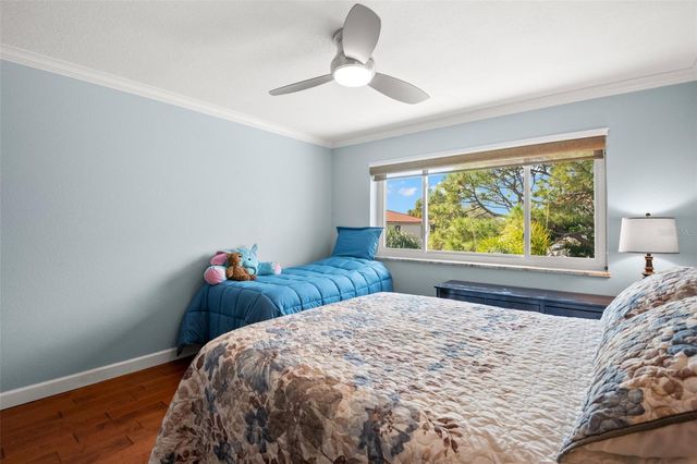 12 MARINER DRIVE, Tarpon Springs, FL 34689