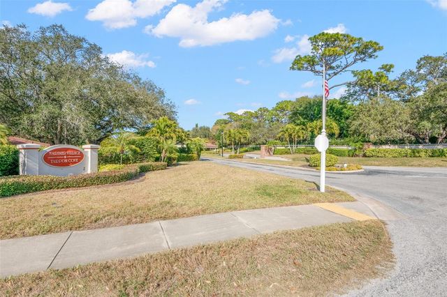 12 MARINER DRIVE, Tarpon Springs, FL 34689