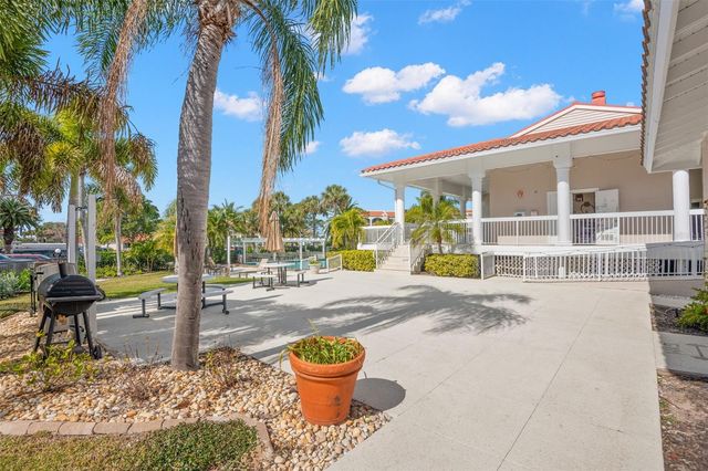 12 MARINER DRIVE, Tarpon Springs, FL 34689