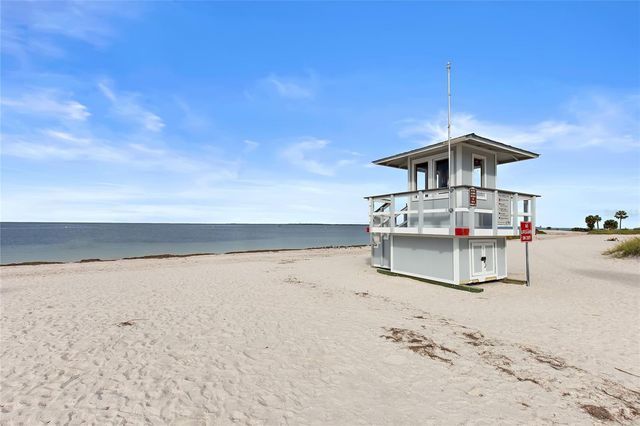 12 MARINER DRIVE, Tarpon Springs, FL 34689