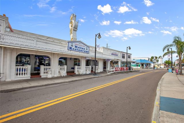 12 MARINER DRIVE, Tarpon Springs, FL 34689