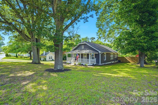 235 N Beaver Street, Landis, NC 28088