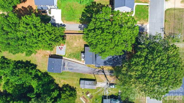235 N Beaver Street, Landis, NC 28088