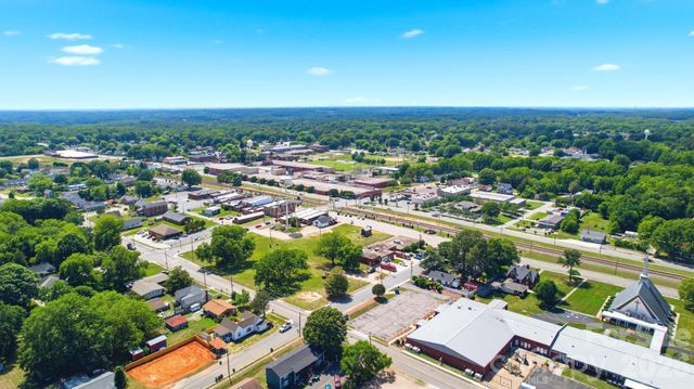 235 N Beaver Street, Landis, NC 28088