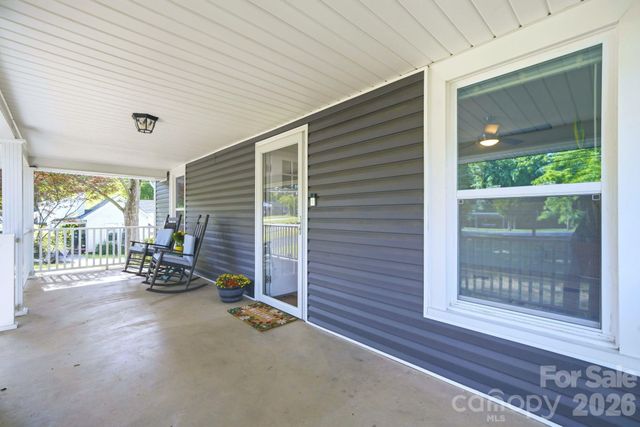 235 N Beaver Street, Landis, NC 28088