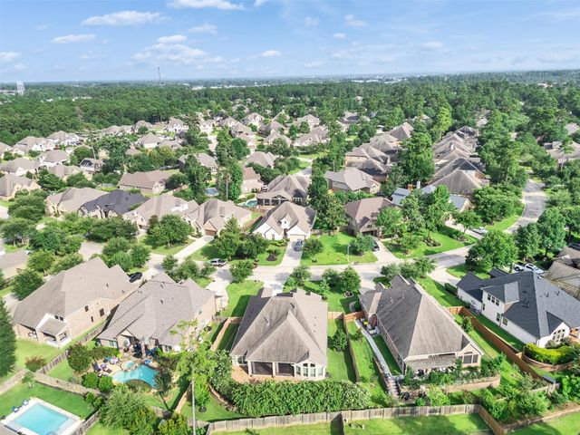 2312 Ellis Park Lane, Conroe, TX 77304