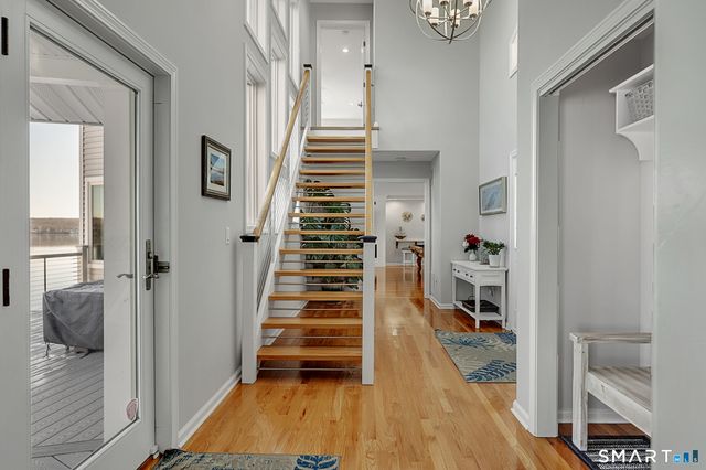 32 Bishops Bay Road, East Lyme, CT 06357