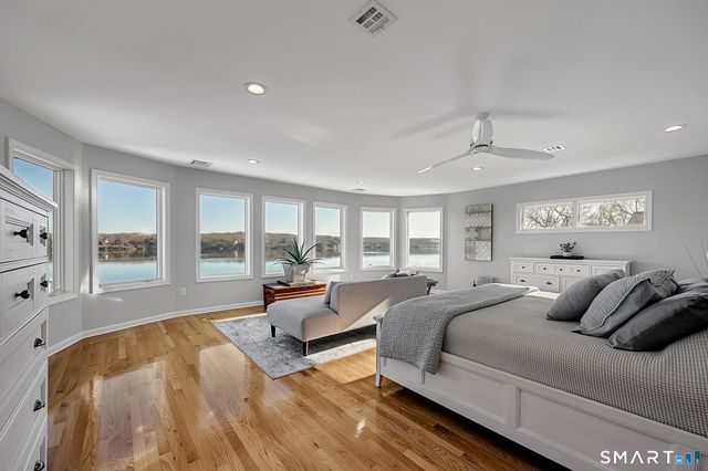 32 Bishops Bay Road, East Lyme, CT 06357