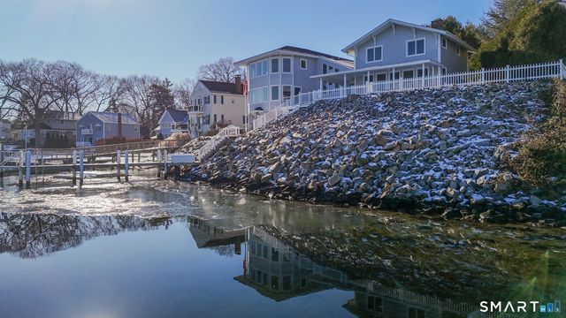 32 Bishops Bay Road, East Lyme, CT 06357