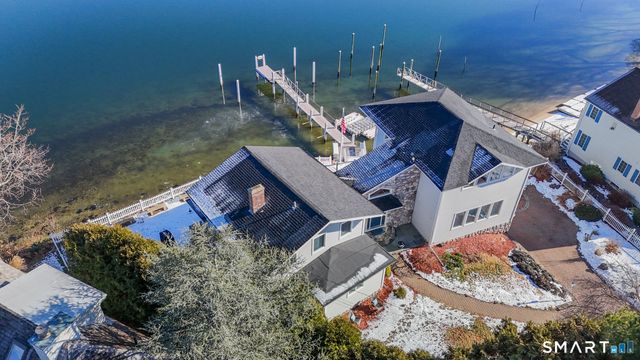 32 Bishops Bay Road, East Lyme, CT 06357