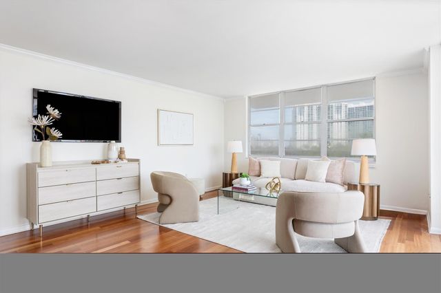 2851 NE 183rd Street 617, Aventura, FL 33160