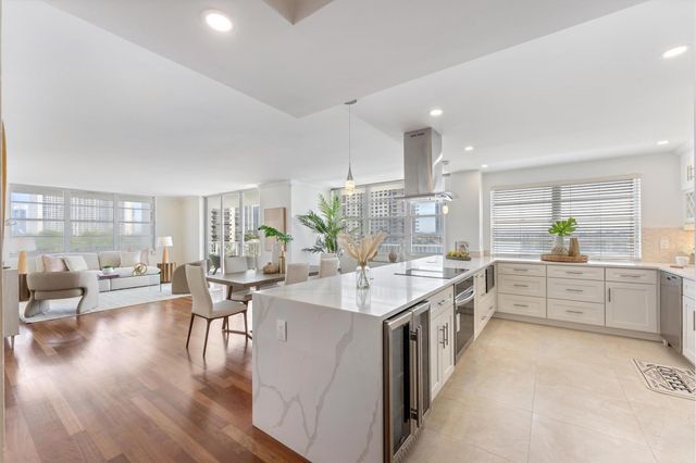 2851 NE 183rd Street 617, Aventura, FL 33160