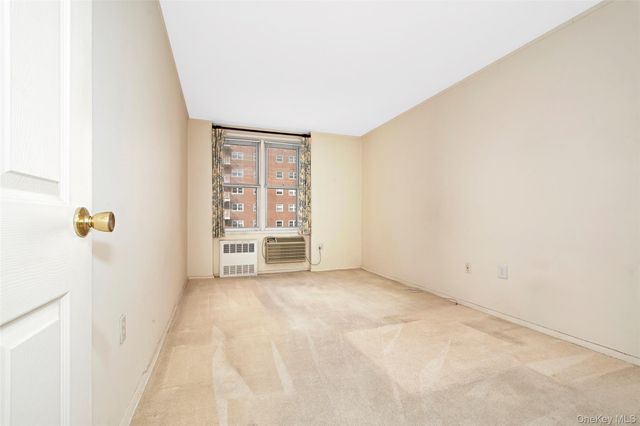 360 Westchester Avenue 314, Port Chester, NY 10573