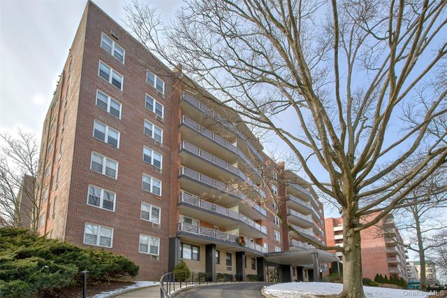 360 Westchester Avenue 314, Port Chester, NY 10573