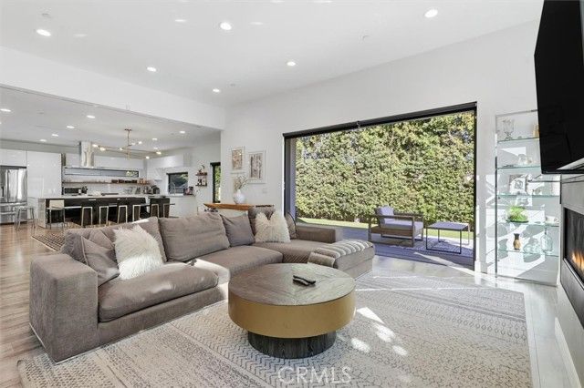 5487 Blanco, Culver City, CA 90230