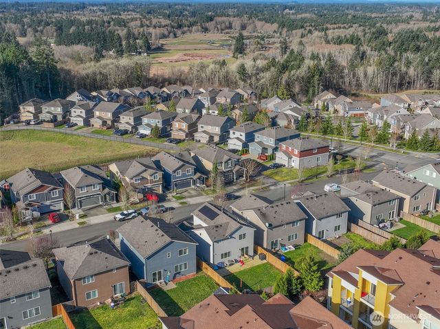 2428 Fiddleback Street NE, Lacey, WA 98516