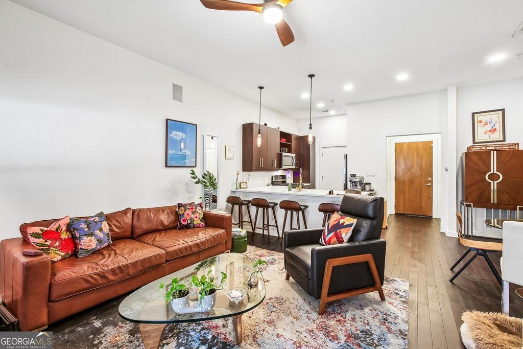 870 Inman Village Parkway NE 222, Atlanta, GA 30307 — exterior