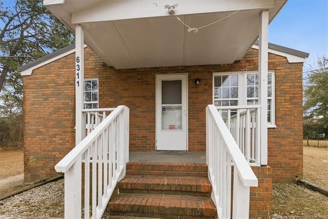 6311 Crestwood Avenue, Fayetteville, NC 28304