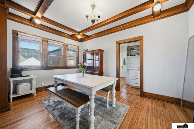 1126 S 13th Street, Lincoln, NE 68502