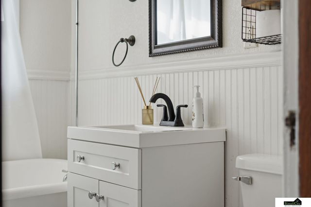 1126 S 13th Street, Lincoln, NE 68502