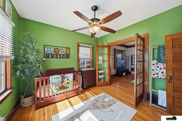 1126 S 13th Street, Lincoln, NE 68502