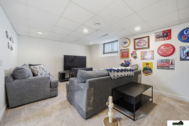 1126 S 13th Street, Lincoln, NE 68502