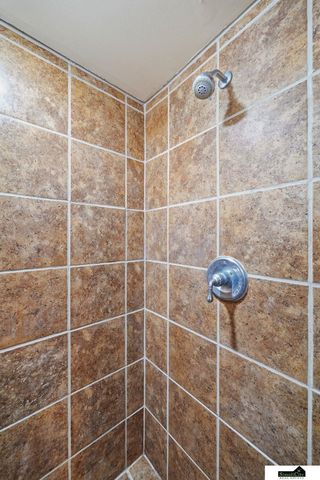 1126 S 13th Street, Lincoln, NE 68502