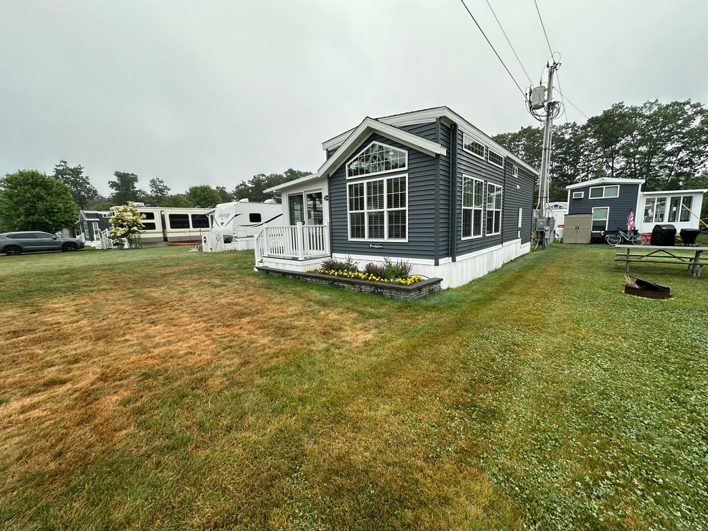 23 College Drive 214, Wells, ME 04090 — photo 3