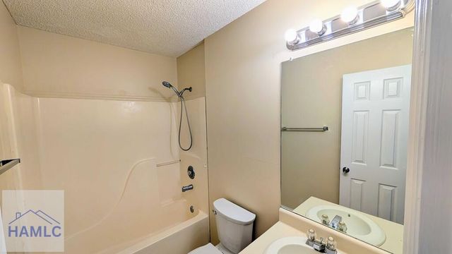 1460 Flo Zechman Drive, Hinesville, GA 31313