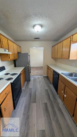 1460 Flo Zechman Drive, Hinesville, GA 31313